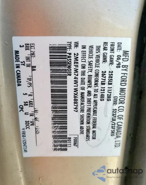 1998 Mercury Grand Marquis Gs z USA, uszkodzony, nr VIN 2MEFM74W1WX688797